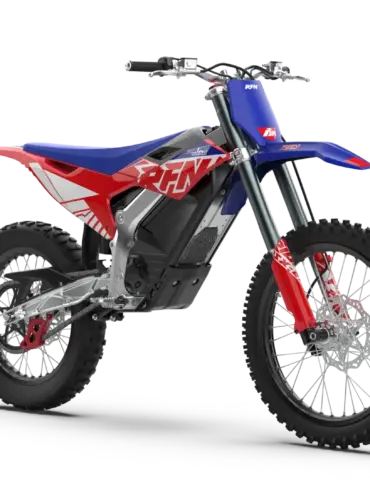 RFN Warrior Pro SX‑E15 PLUS Elektro-Enduro-Bike mit Aluminiumrahmen und sportlichem Design, Seitenansicht vor weißem Hintergrund.
