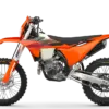 KTM 500 EXC-F 2027 von der Seite, orangefarbene Sportenduro mit sichtbarem Einzylindermotor und Enduro-Bereifung