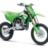 Kawasaki KX85 L 2027 in Seitenansicht, grünes Motocross-Bike mit großem Vorderrad und Hinterrad.