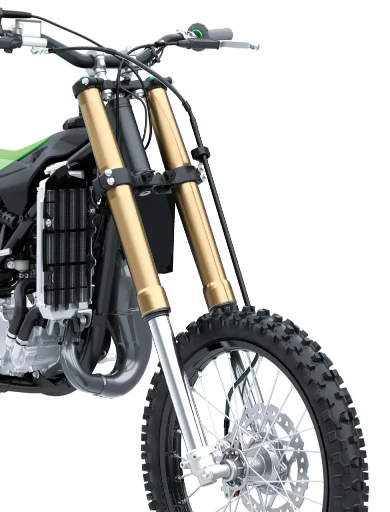 Vorderrad, Gabel und Bremse der Kawasaki KX85 L 2027, Motocross-Bike für Jugendliche
