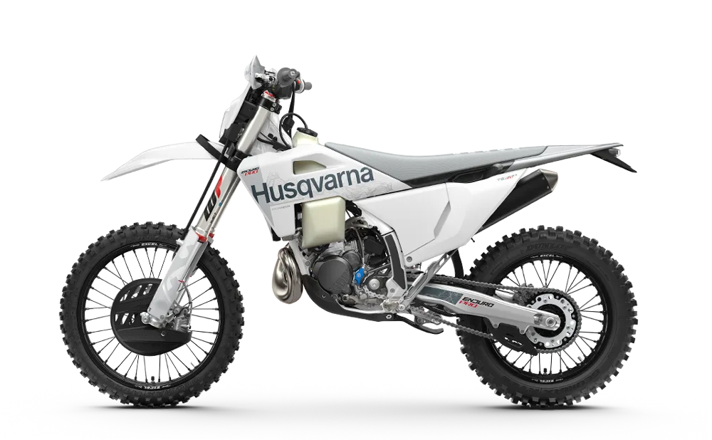Seitenansicht der Husqvarna TE 300 Pro 2027, eine moderne 2-Takt-Enduro für anspruchsvolles Gelände.